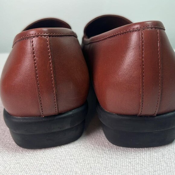 Geller II Sz 9 Adore Loafer Business Casual Comfort Style Lagenlook Pristine - Picture 6 of 8